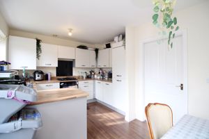 Kitchen/Diner- click for photo gallery